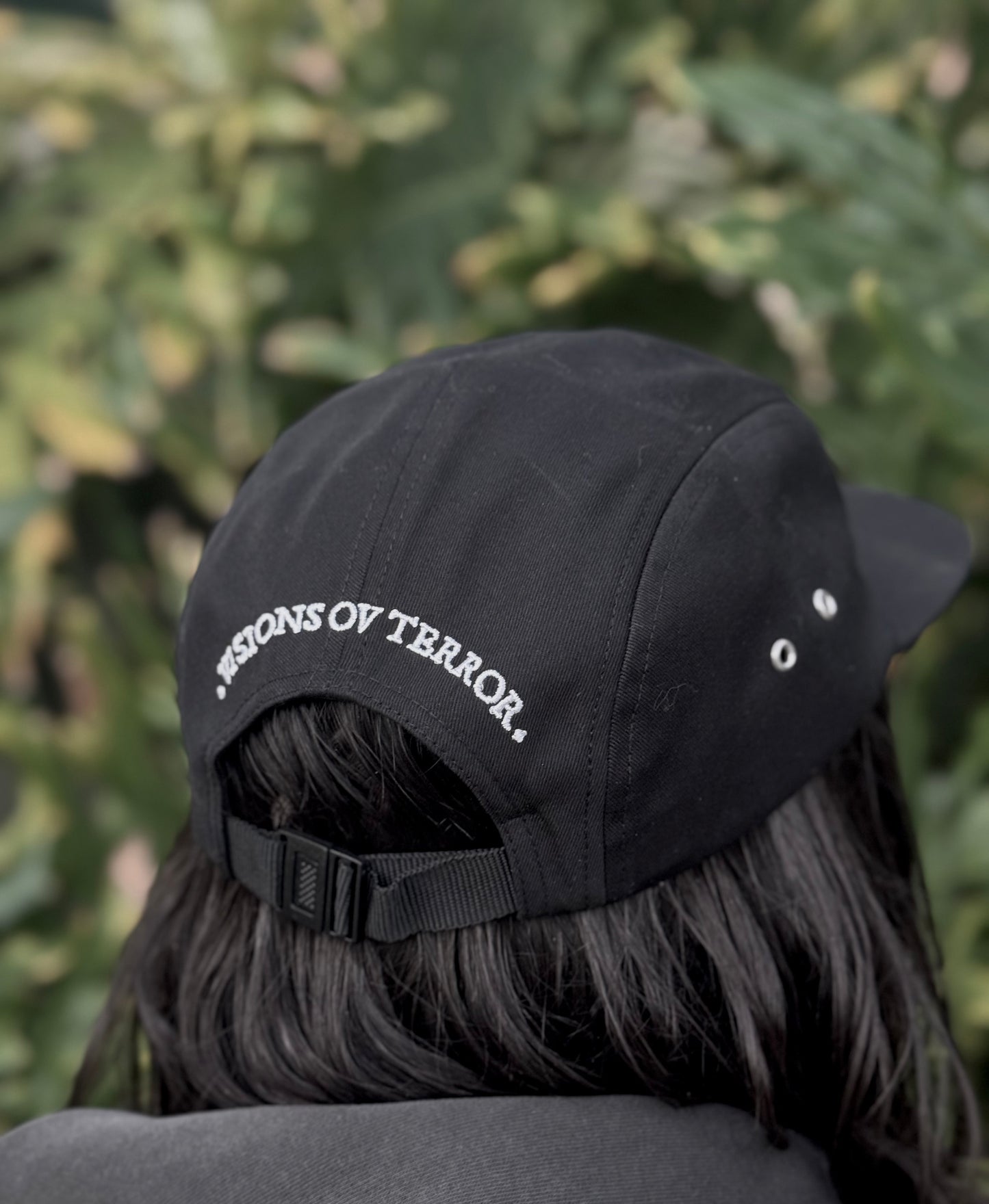 ‘THORNS’ 5 PANEL HAT