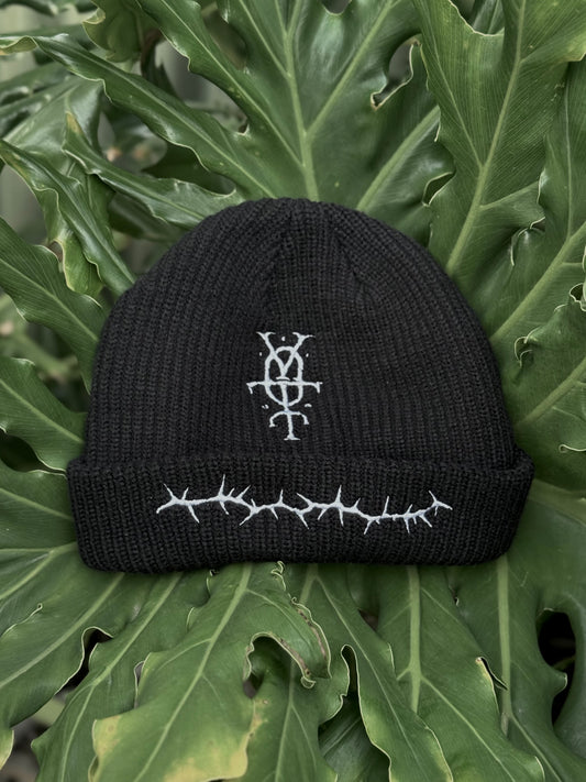 ‘THORNS’ BEANIE